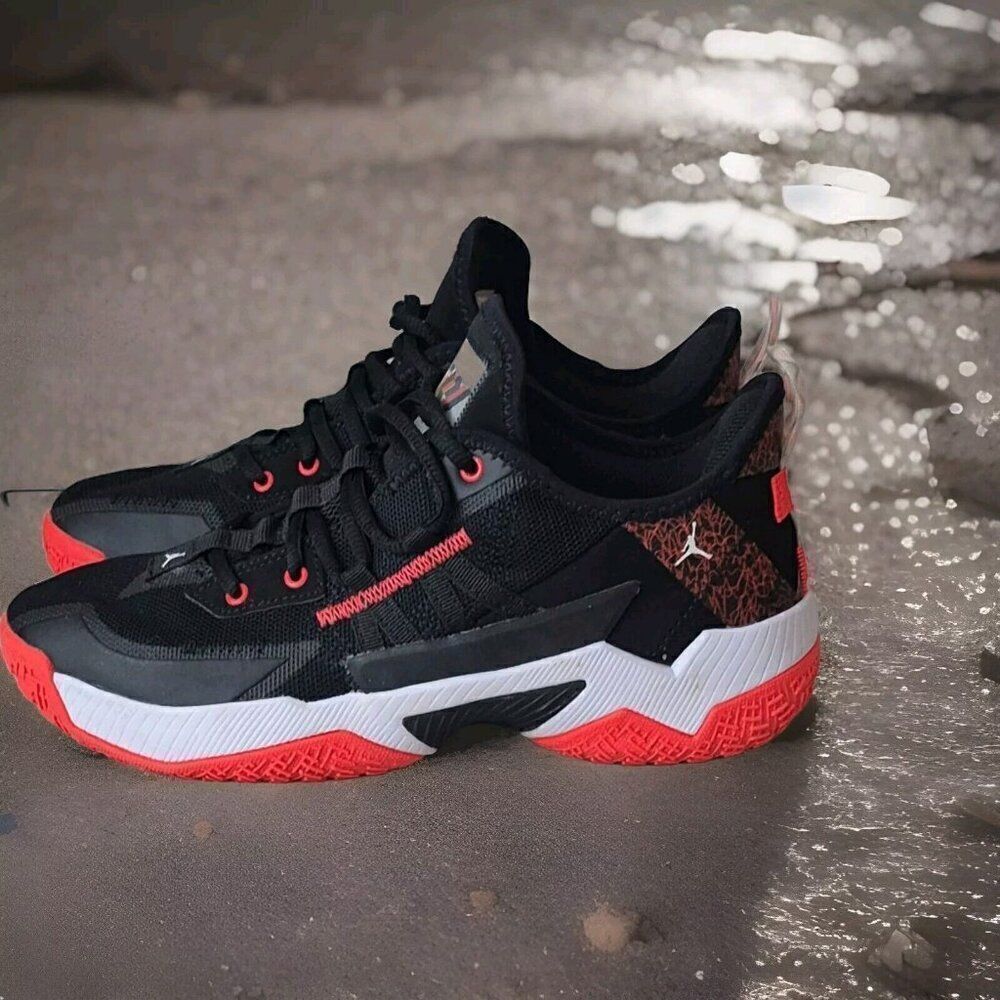 Jordan Westbrook One Take 2 Black/Crimson Basketball Shoes Size 7Y